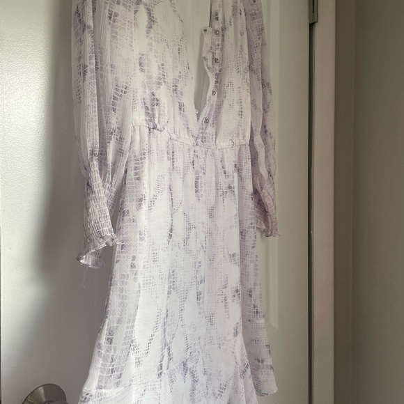 NET White House black market lilac purple and white button knee midi dress - Picture 7 of 8